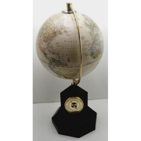 Classic  GLOBE BY THE GEORGE F.CRAM COMPANY-Wth Barometer,Thermometer,Hygrometer - Picture 3 of 12